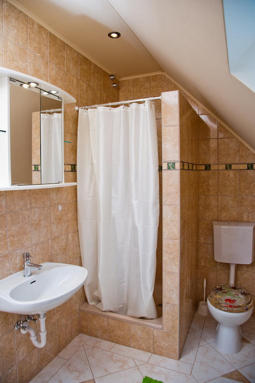Dunaszekcso Alt Baden Apartement חדר תמונה